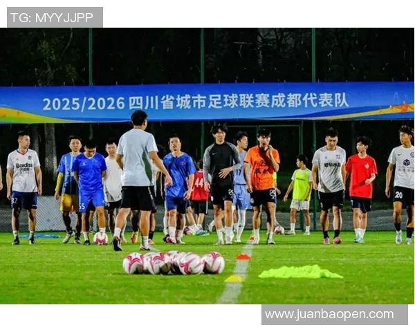 洲际杯精彩回顾：成都足球队状态分析与表现评估